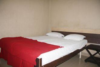 Prabhu Prasad Deluxe Lodging, Sangli 2